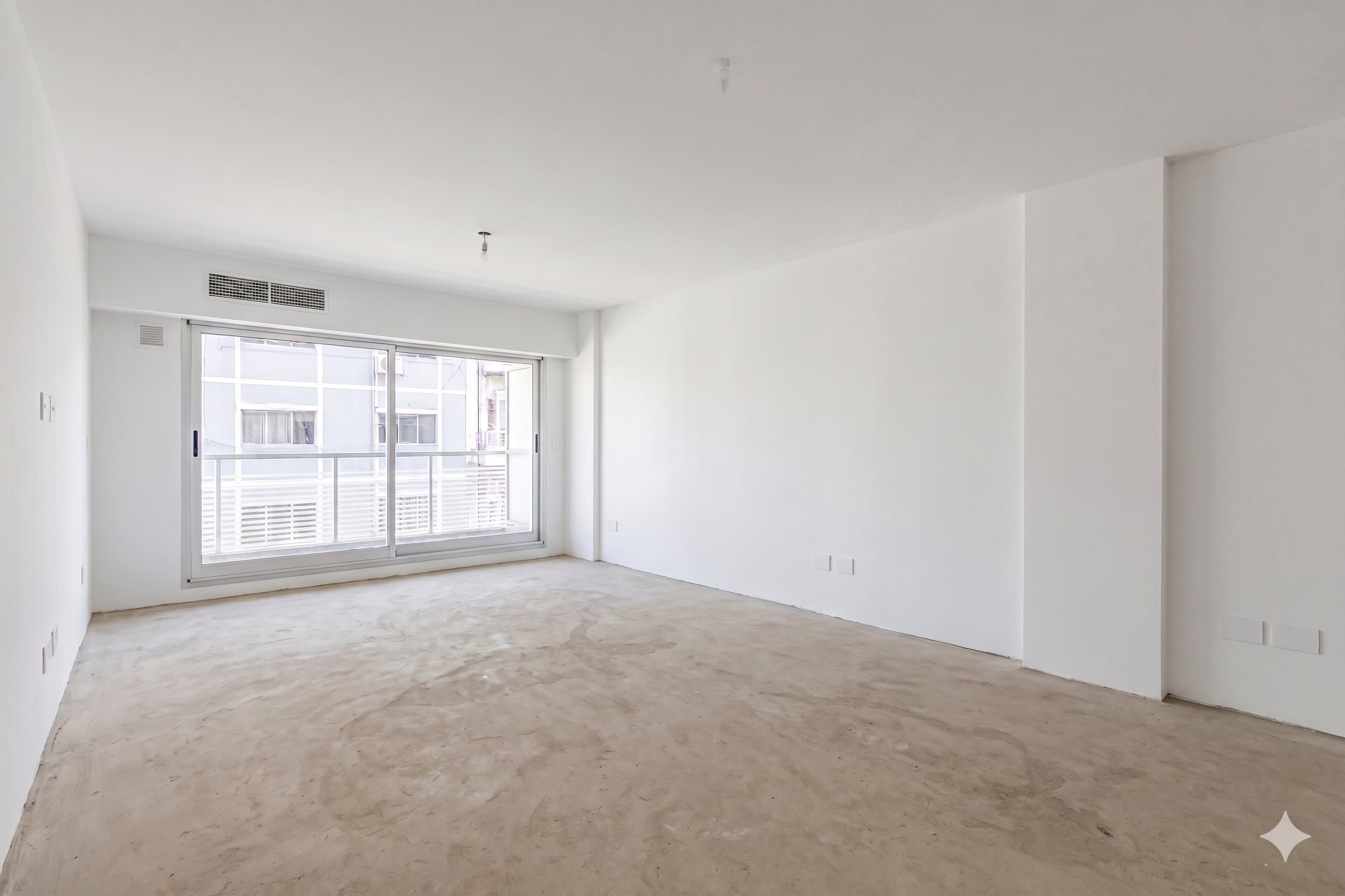 Antes — cuatro paredes en blanco, Uriburu 501