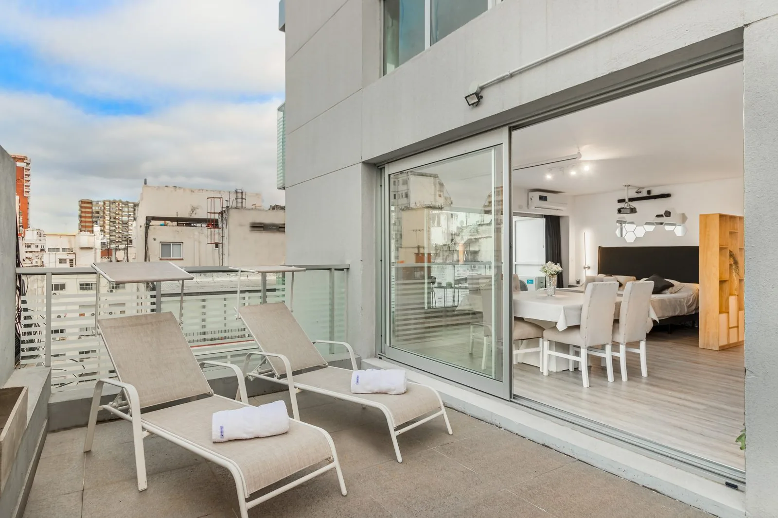 Departamento de alquiler temporario en Recoleta — 1001 · Luxy Smart Home — foto 2