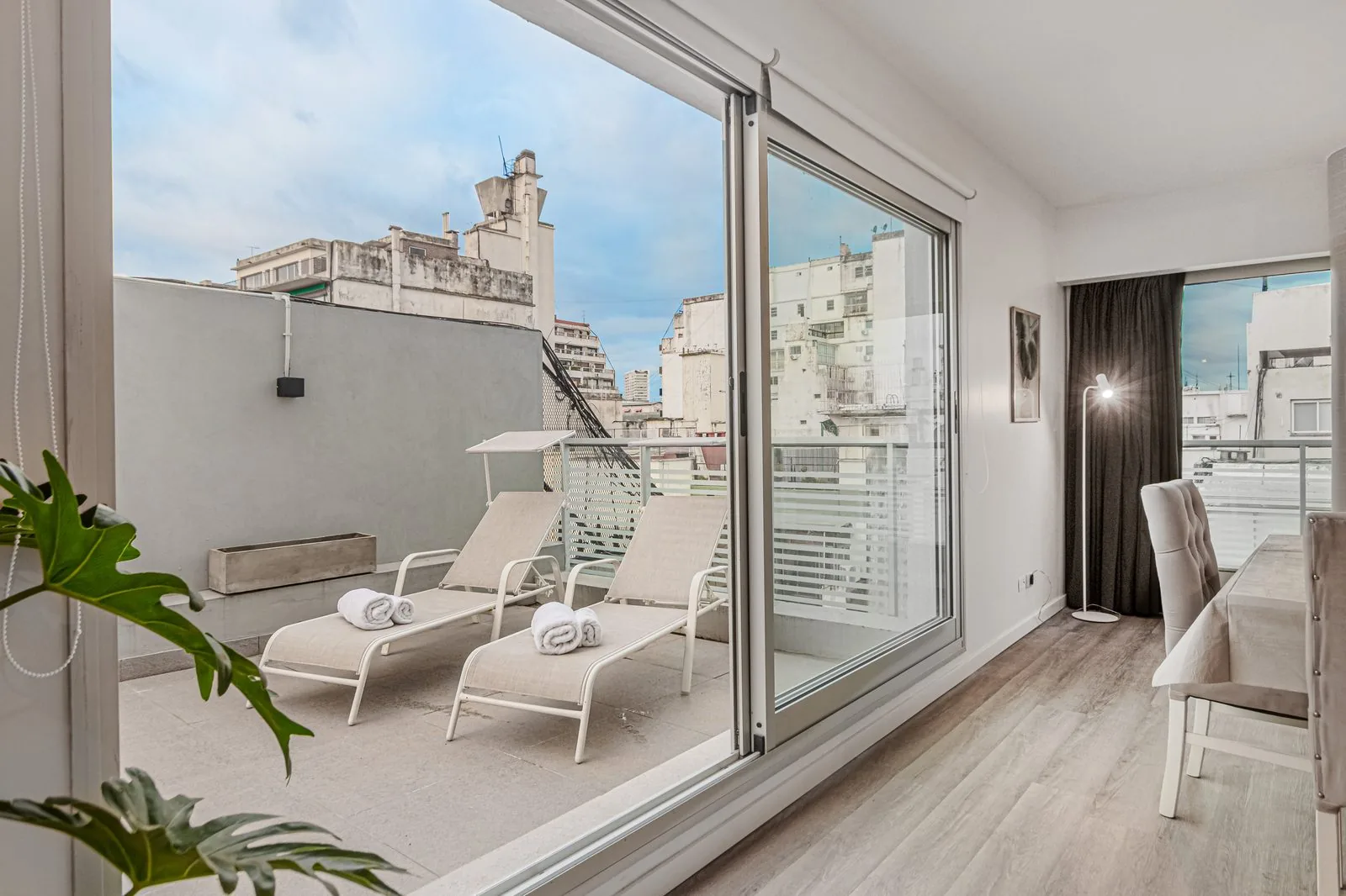 Departamento de alquiler temporario en Recoleta — 1001 · Luxy Smart Home — foto 3