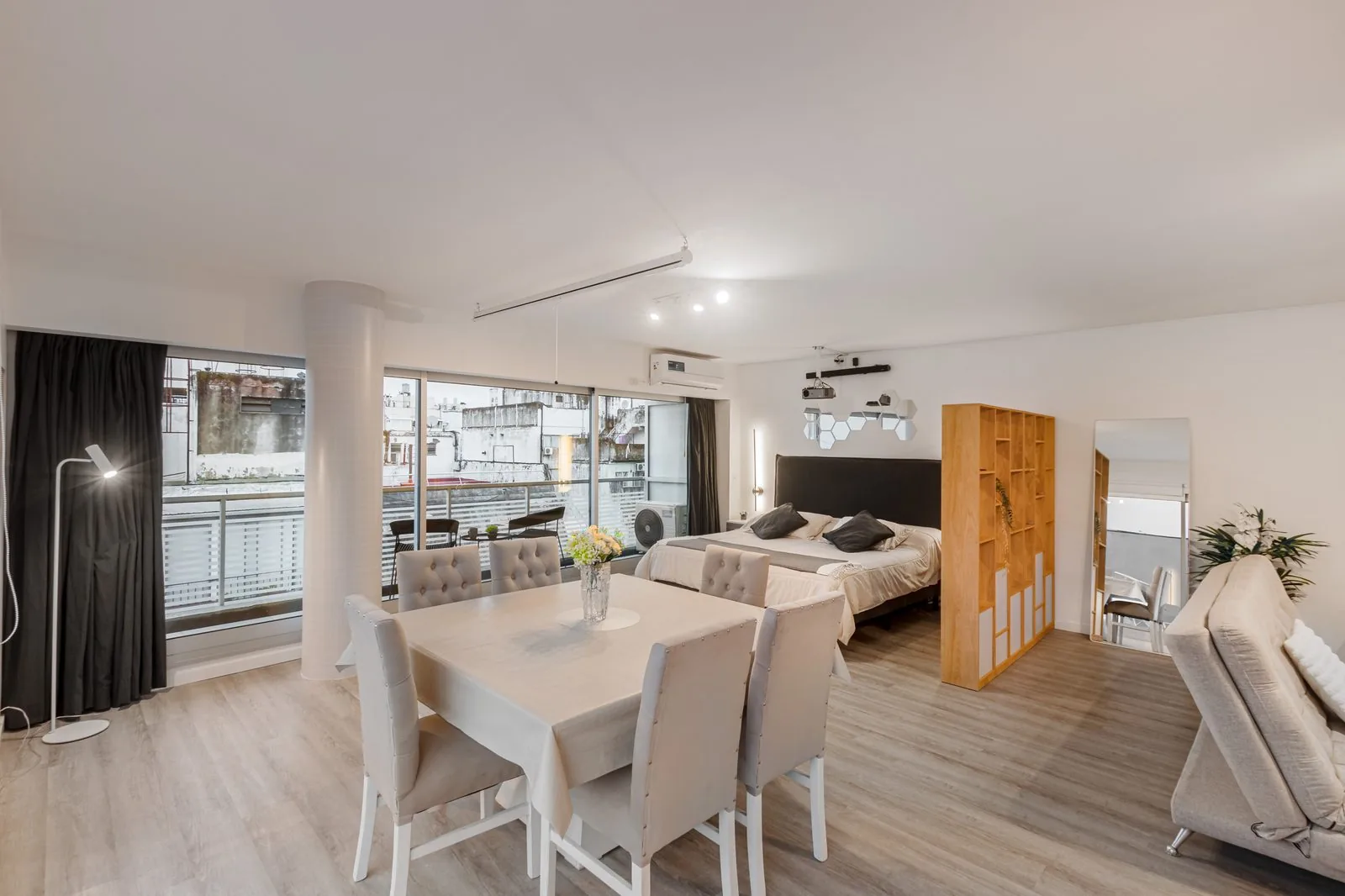 Departamento de alquiler temporario en Recoleta — 1001 · Luxy Smart Home — foto 8