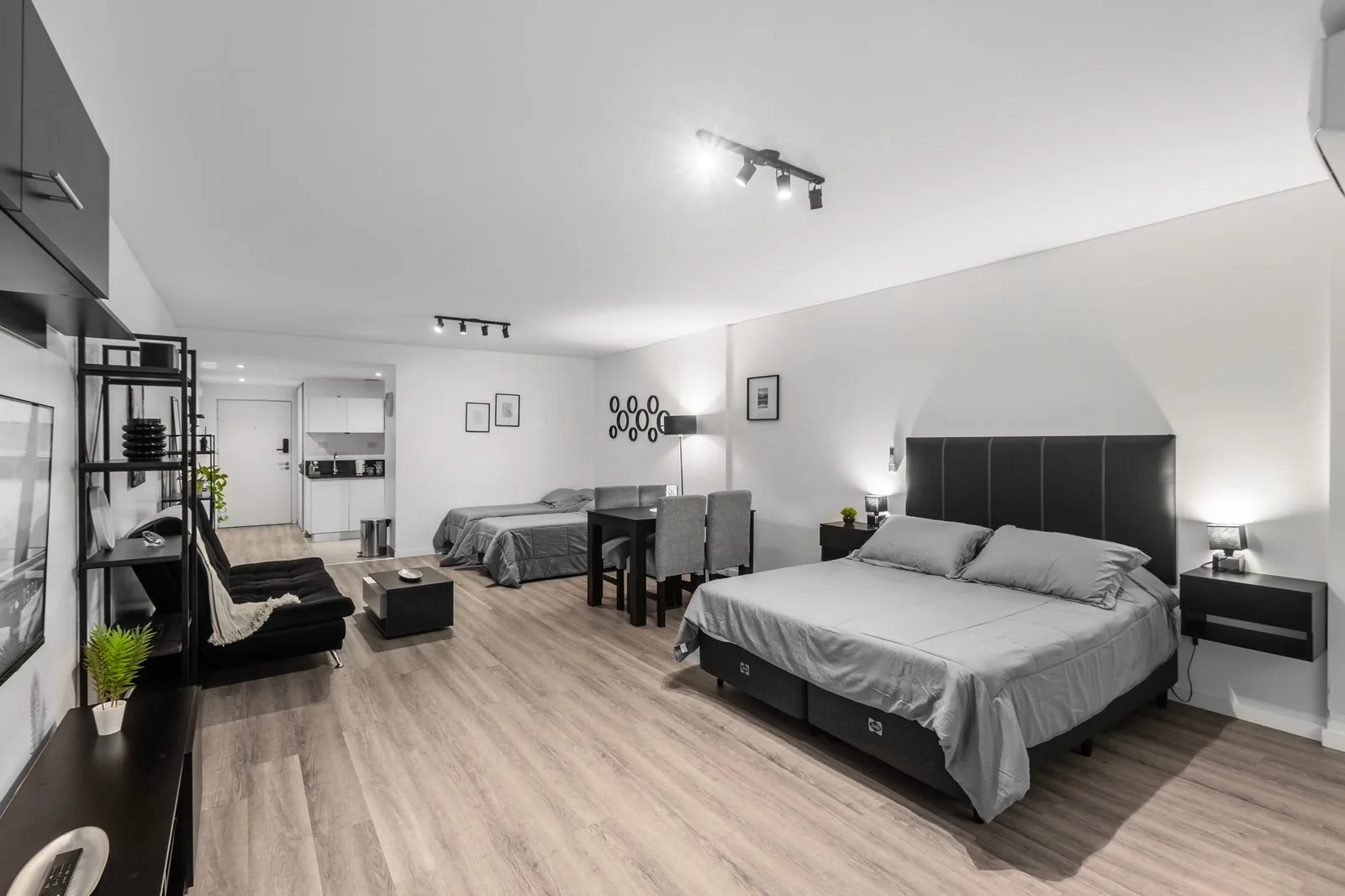 Departamento de alquiler temporario en Recoleta — 202 · Black Executive — foto 29