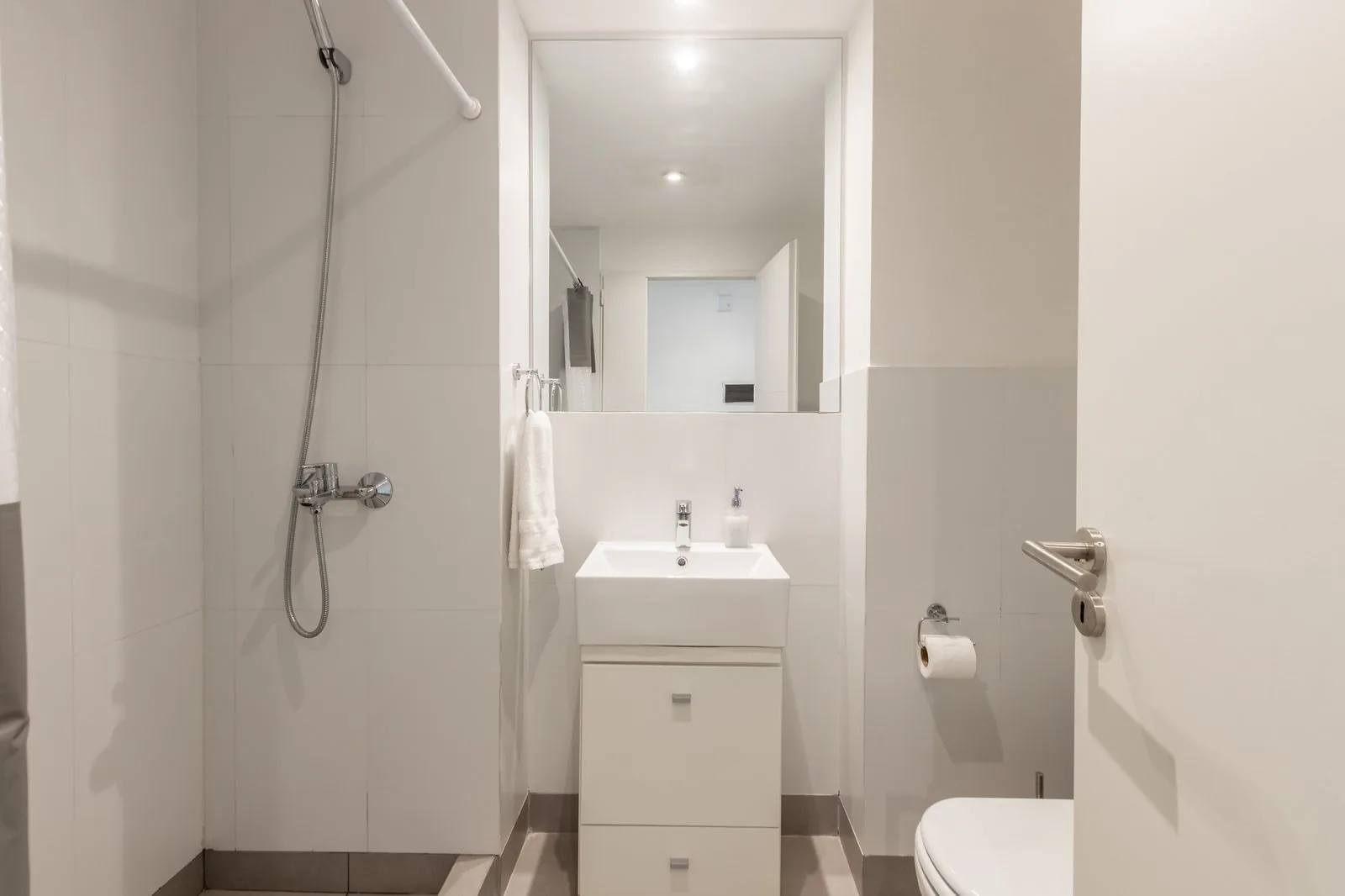Departamento de alquiler temporario en Recoleta — 1002 · París — foto 17