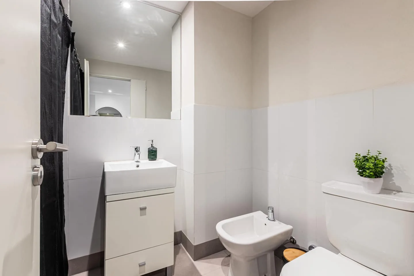 Departamento de alquiler temporario en Recoleta — 202 · Black Executive — foto 24